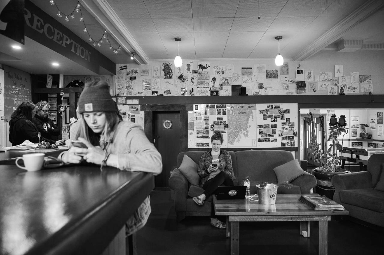The Pickled Frog Hostel Hobart Buitenkant foto